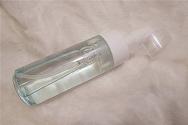 洗臉的清香如同噴過香水般,LHERBOFLORE蕾舒翠 高效純淨潔顏蜜18.jpg 洗臉的清香如同噴過香水般,LHERBOFLORE蕾舒翠 高效純淨潔顏蜜18.jpg