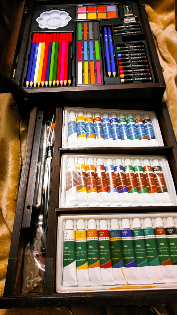 日旭國際ARTGYLE系列 105 PCS 畫架美術繪畫套組 ARTGYLE  105pc Mixed Media Wood Easel Art Set32.jpg