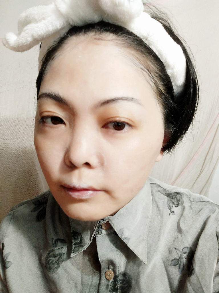 韓國id愛德愛麗 輪廓微整 拉皮鏟皺雙專利石膏護理，特別像石膏狀一樣的面膜12.jpg
