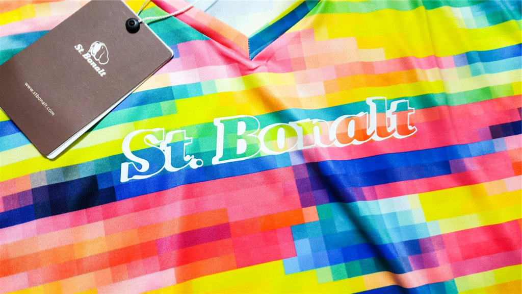 St. Bonalt 聖伯納戶外 彩格條紋套裝 ,顯瘦又有彈性好穿的超亮眼運動套裝111.png St. Bonalt 聖伯納戶外 彩格條紋套裝 ,顯瘦又有彈性好穿的超亮眼運動套裝111.png