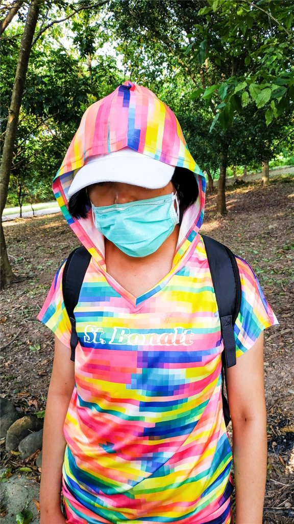 St. Bonalt 聖伯納戶外 彩格條紋套裝 ,顯瘦又有彈性好穿的超亮眼運動套裝126.png St. Bonalt 聖伯納戶外 彩格條紋套裝 ,顯瘦又有彈性好穿的超亮眼運動套裝126.png