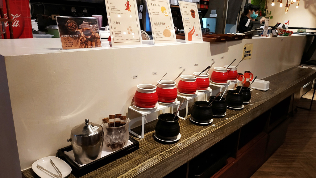 美食｜推薦 高雄個人鴛鴦鍋姜一鼎 河堤店 ，超香超美味手工麻辣湯鍋及秘製麻辣鴨血25.jpg