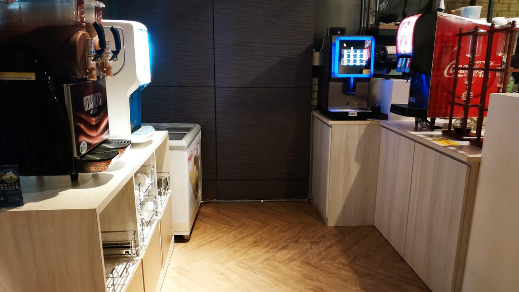 美食｜推薦 高雄個人鴛鴦鍋姜一鼎 河堤店 ，超香超美味手工麻辣湯鍋及秘製麻辣鴨血37.jpg