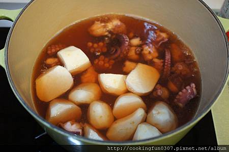 里芋章魚煮 日常裡 小確幸 痞客邦 里芋章魚煮 日常裡 小確幸 痞客邦