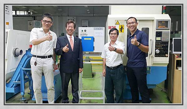 IMG_1612-1.jpg IMG_1612-1.jpg