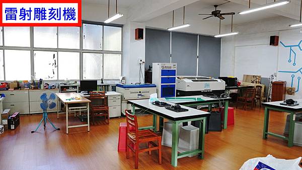 DSC03831-2.jpg DSC03831-2.jpg