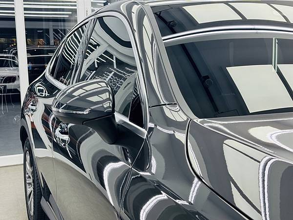 水晶鍍膜-M-Benz GLC200 Coupe