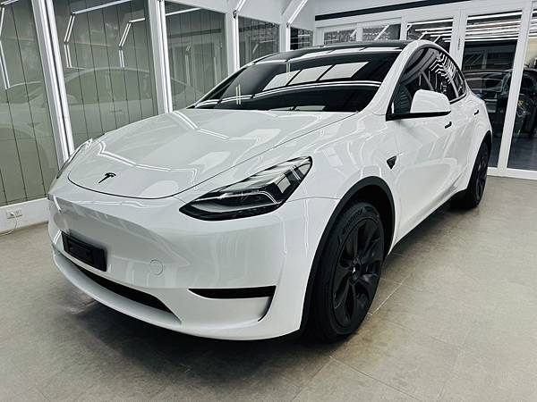 水晶鍍膜-Tesla Model Y