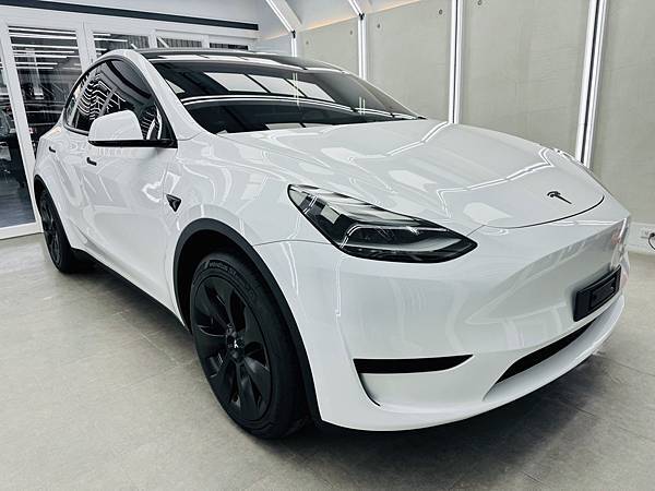 水晶鍍膜-Tesla Model Y