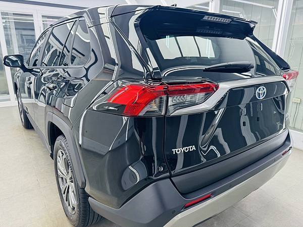 水晶鍍膜-Toyota RAV4