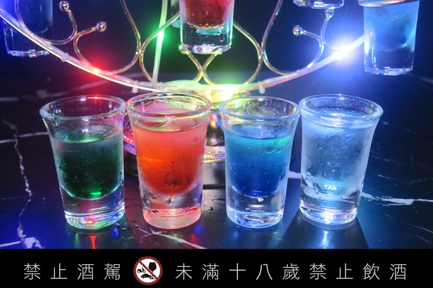 夜色Talking bar28.JPG