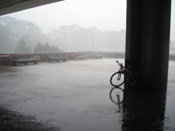 練習過程中～遇到狂風暴雨