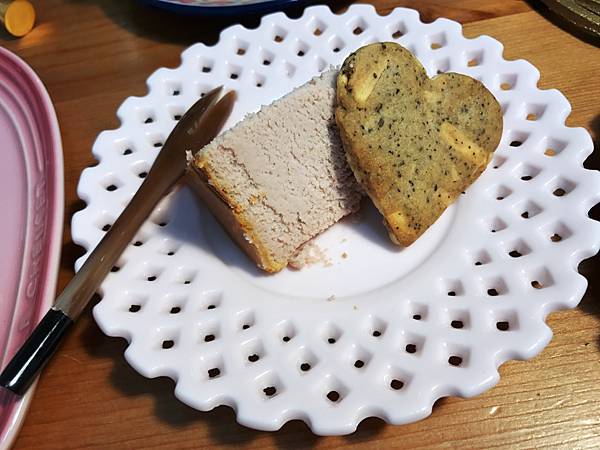 IMG_2556.JPG IMG_2556.JPG