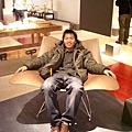 Copenhagen _ 經過人體工學設計的椅子坐起來真是舒服阿!~