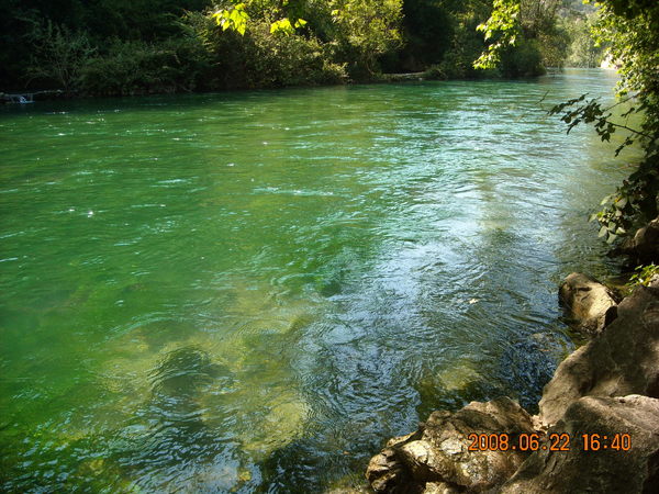 Fontaine de Vaucluse_DSCN1559.JPG