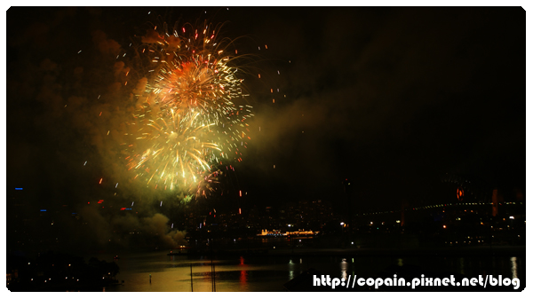 2009 sydney fireworks 12pm