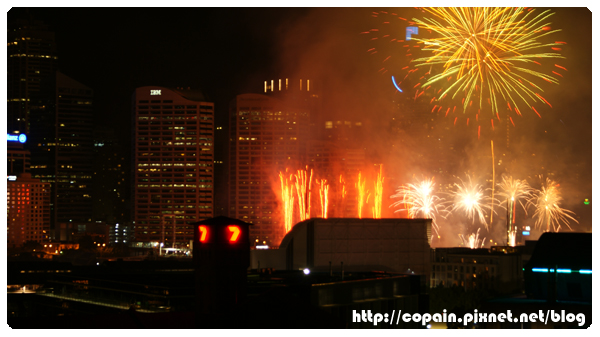 2009 sydney fireworks 12pm