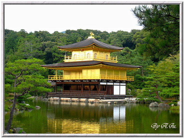 日本金閣寺