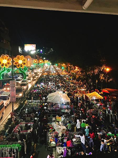 nightmarket.jpg