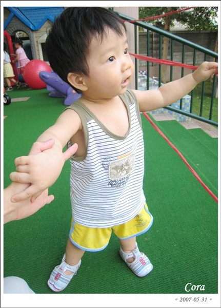 阿個．．．那個．．．．