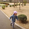 山本有三紀念館內有好多小朋友喔!!可能是幼稚園戶外教學吧!!