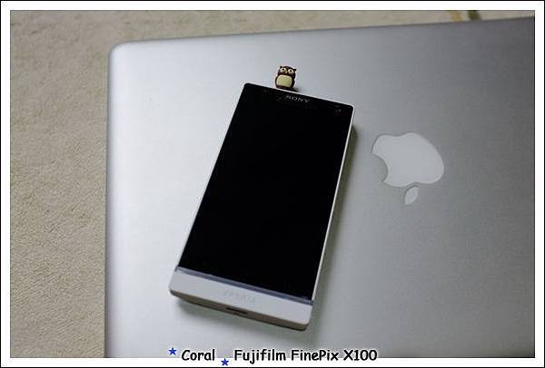 哈哈~~很久很久之前就買好的耳機裝飾