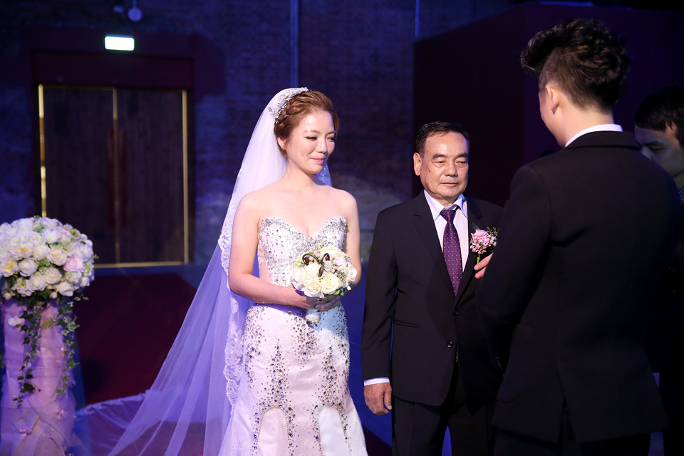 a_KLB_0167.jpg a_KLB_0167.jpg