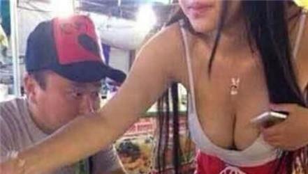 偷窥 偷窥