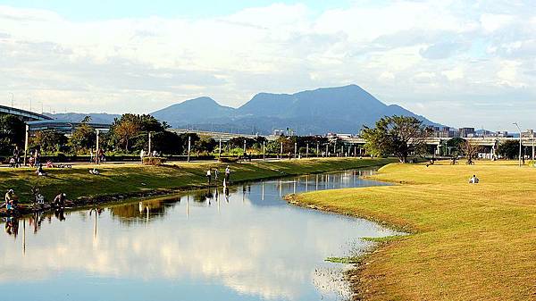 大台北都會公園的冬景(網路抓圖)