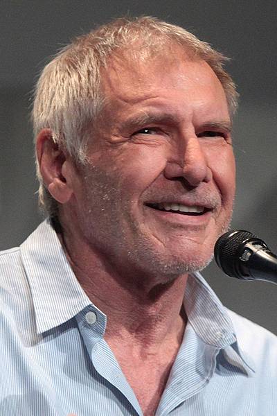 Harrison_Ford_2015（1942-）.jpg