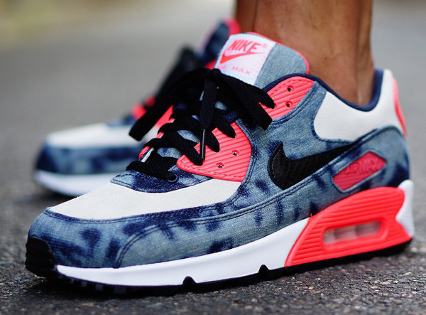 Nike-Air-Max-90-Bleached-Denim-QS-6