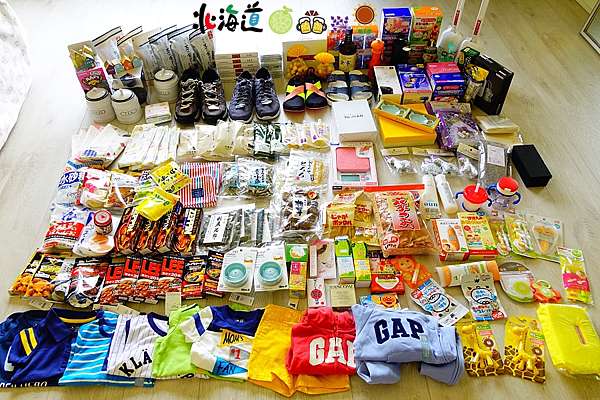 16夏之北海道 從三井rera兩大凹類 Bic Camera 六花亭 Yamada 超市 貍小路藥妝 到富田農場 還有ningle Terrace 還有amazon網購當然也不能錯過之百樣戰利品分享