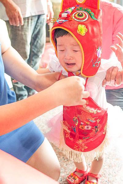 0165抓周儀式.jpg 0165抓周儀式.jpg