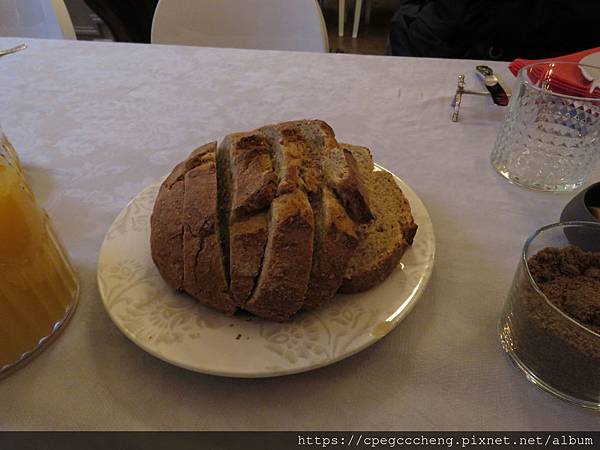 IMG_3552.JPG IMG_3552.JPG