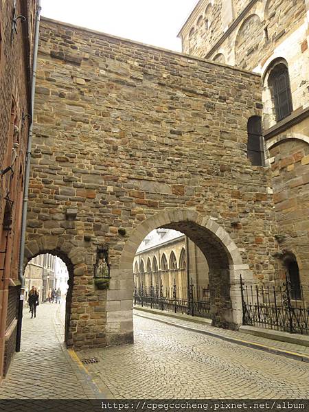 IMG_3933.JPG IMG_3933.JPG