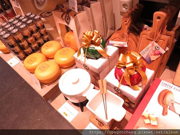 IMG_3950.JPG IMG_3950.JPG