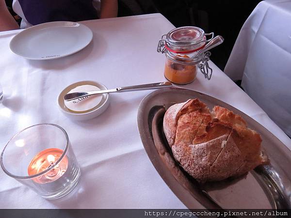 IMG_3981.JPG IMG_3981.JPG