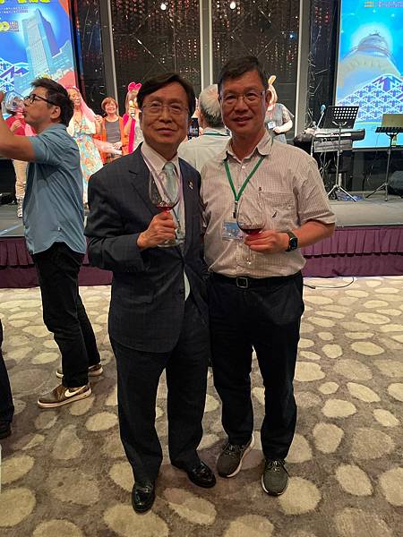 S__13344900.jpg S__13344900.jpg