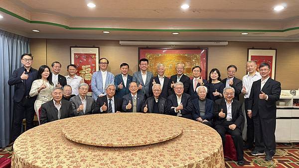 ★李永然律師以監事身分出席中華企業經理協進會理監事會議，關心