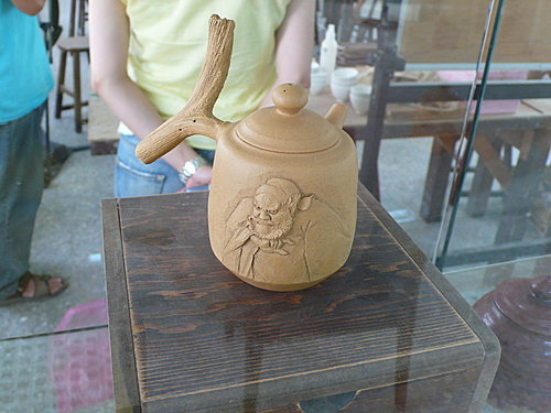 手捏壺(鍾馗)Teapot
