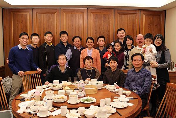 20140111 Reunion lunch at Taipei 101DingTaiFeng