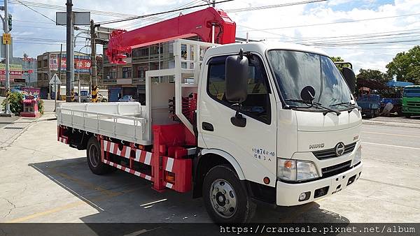 HINO-7.4噸_UNIC-V370K