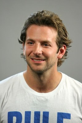 511dacbbb81a4d371df3bd5ed533076e--bradley-cooper-attractive-people.jpg