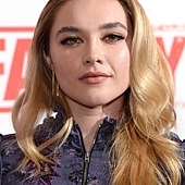 Florence Pugh 佛蘿倫絲普伊