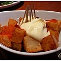 拔絲馬鈴薯 Patatas Bravas