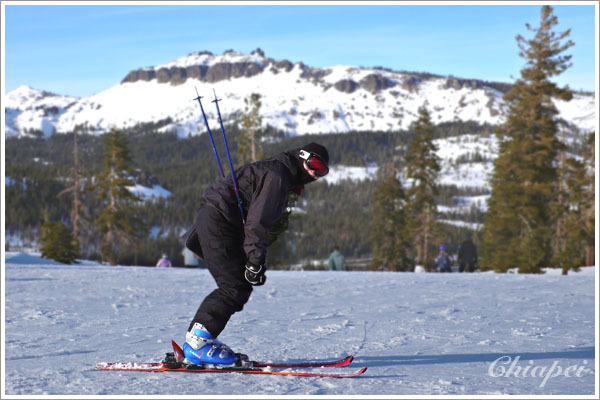 東杰很會擺姿勢