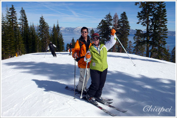 小貓與夫夫山頂合照