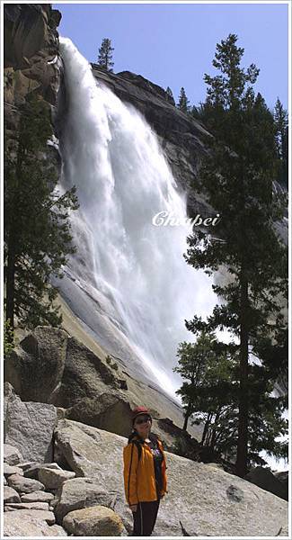 如果是LX2可能就不必縫圖了... :p