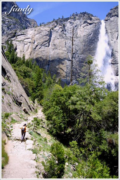 遙遙無期的上坡路