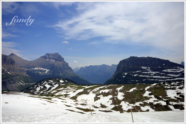 再一次讚嘆山頂好風光（不過我們還沒到頂呢）